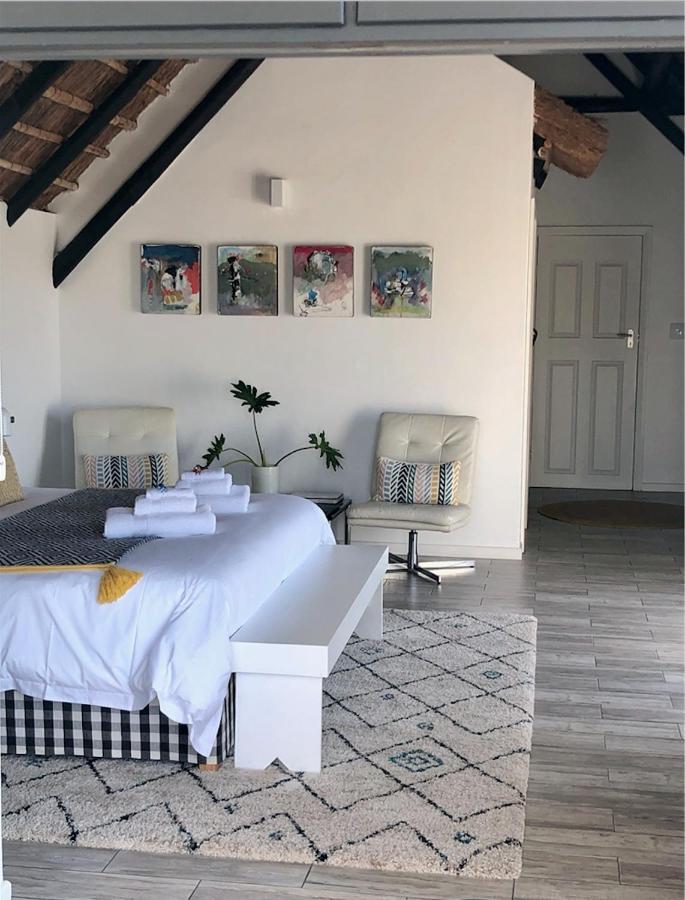 סטיל ביי Karee Manor Guesthouse מראה חיצוני תמונה